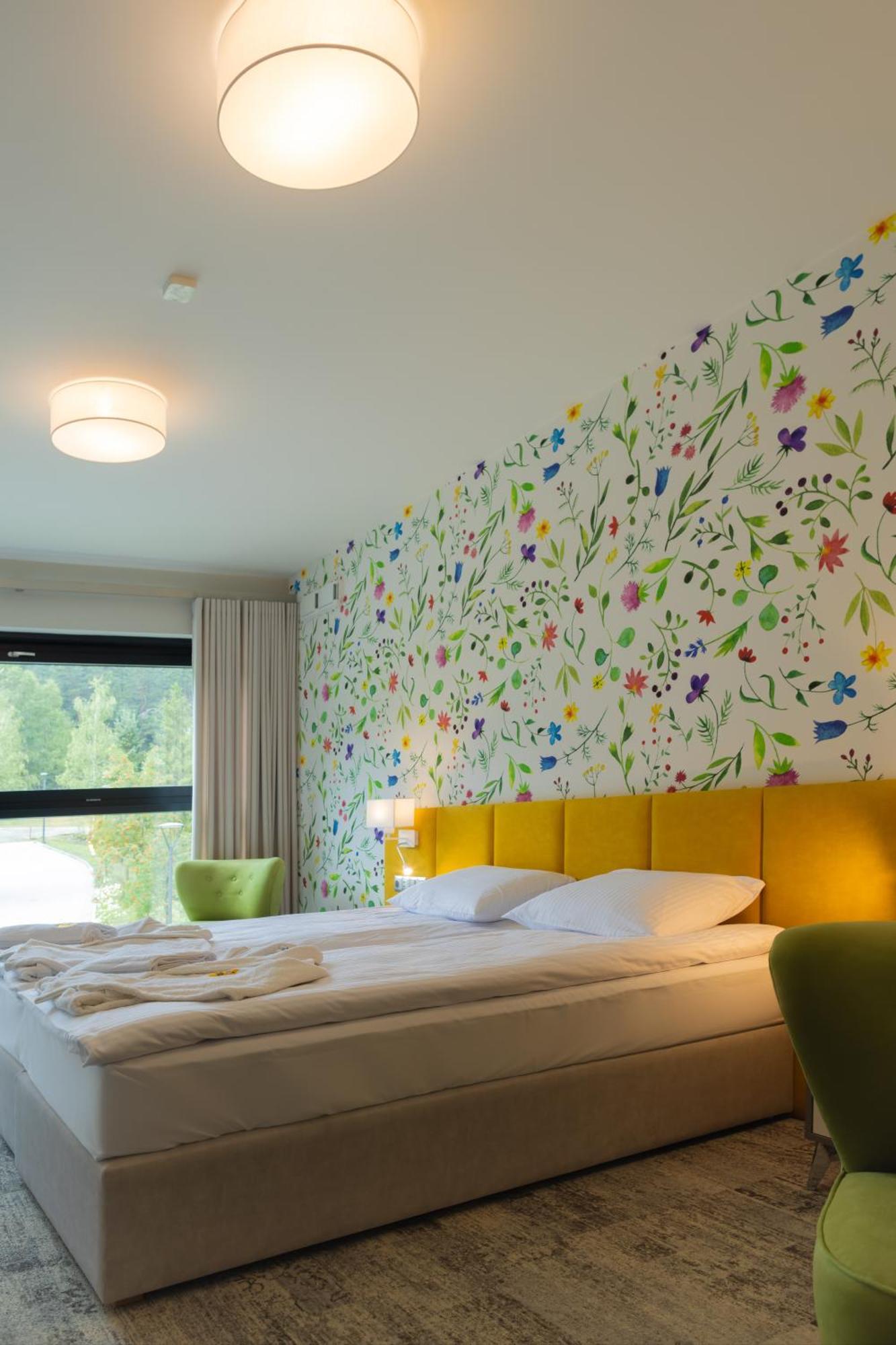 Miodowa Klinika Hotel Kamianna ภายนอก รูปภาพ